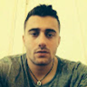 Meet your Posher, Davis